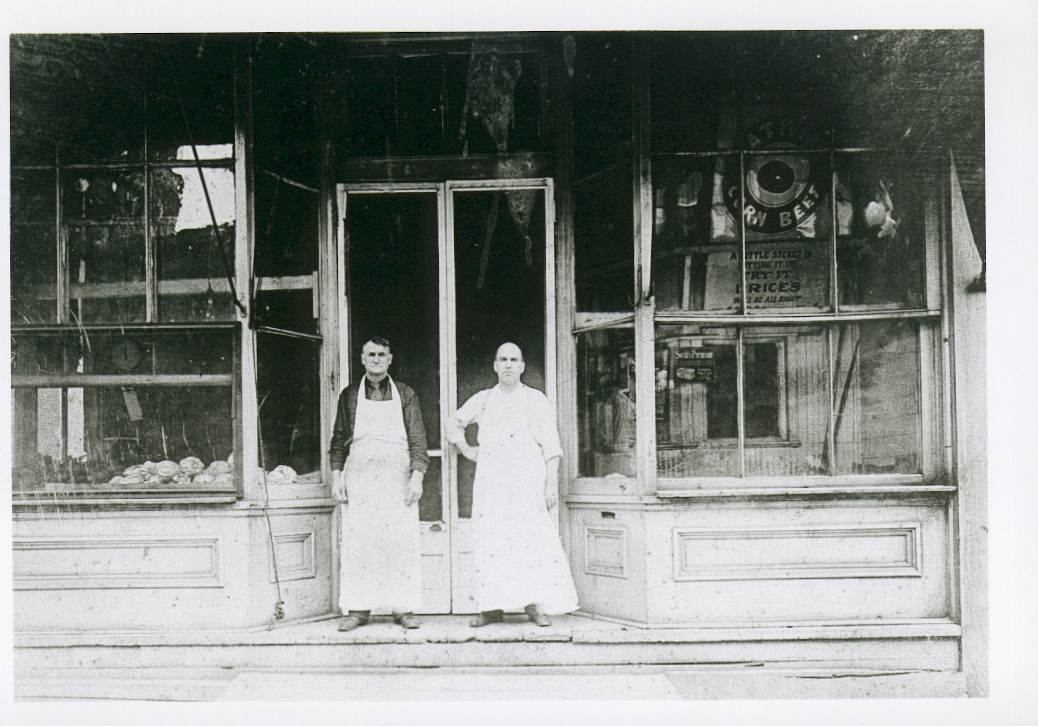127E5 This is believed to be E. Hale Meat Market in the early 1900’s, through several proprietors the meat locker remained in business for many years. Other proprietors were Barber’s and Baker’s. This location is in the east most section of Fricano’s.